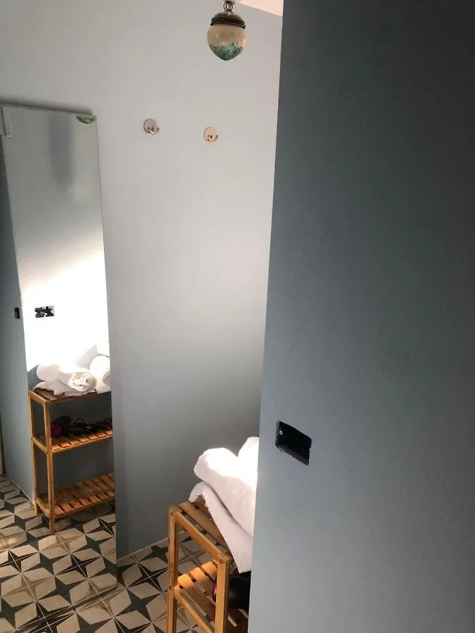 Casa Ortensia Blu Maslianico Bed & Breakfast